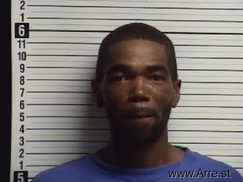 Jonathan Ricardo Daniels Mugshot