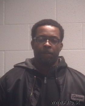 Jonathan Shawmal Lyons Mugshot