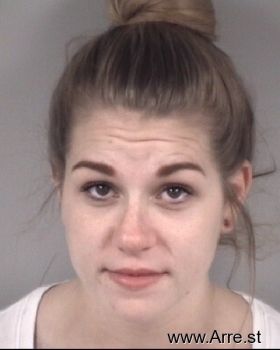 Jordan Chelsie Hillenbrand Mugshot