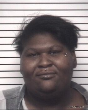 Kayla Jnae Mills Mugshot