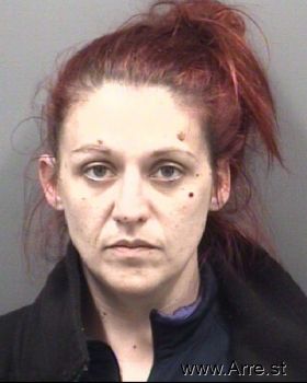 Kayla Leslie Woods Mugshot