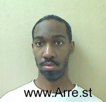 Kevin M Henderson Mugshot