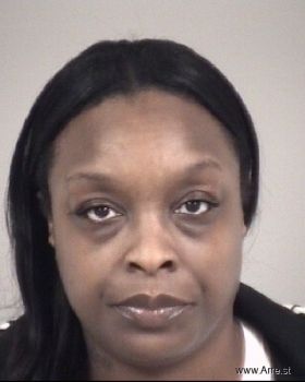 Kiana Shonte Hollis Mugshot