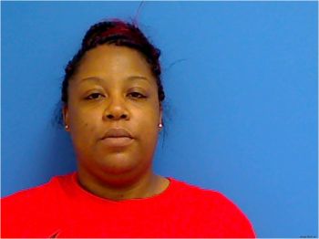 Latoya Leshae Woods Mugshot