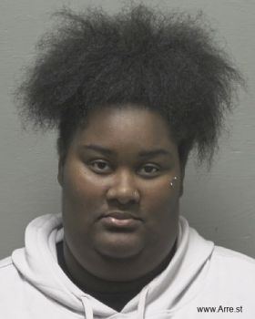 Lynoria Zyteria Simpson Mugshot