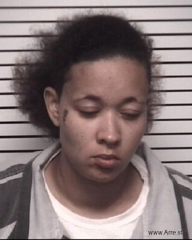 Maleia Nicole Flouton Mugshot