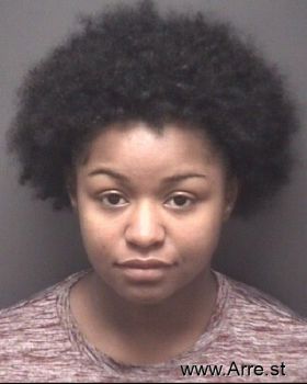 Mary Casandra Moore Mugshot