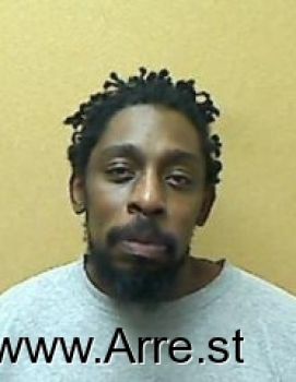 Mike L Daniels Mugshot