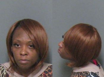 Naquala Shanta Evans Mugshot