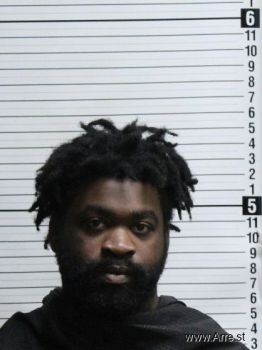 Quayshawn Dessaura Matthews Mugshot