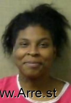 Regina N Fields Mugshot