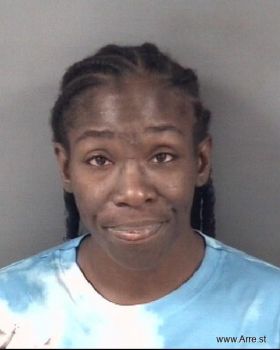 Shaquondra Nicole Reeves Mugshot