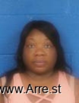 Shenetta Nacole Dickens Mugshot