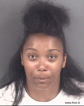 Stacey Ellesa Graham Mugshot