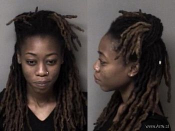 Simone Monique Johnson Mugshot