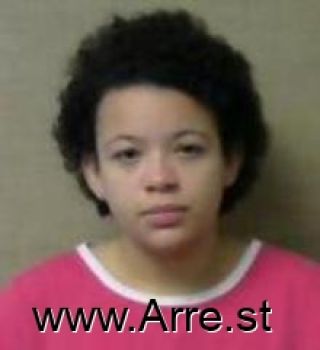 Tara L Thompson Mugshot