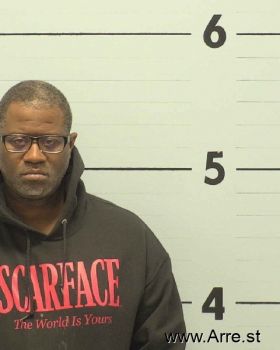 Terrance Bradlee Thompson Mugshot