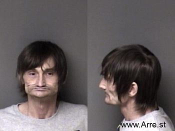 Thomas Lee Holt Mugshot