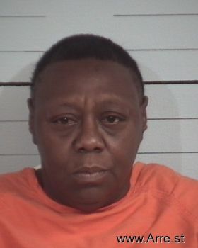 Tracy Yvette Robinson Mugshot