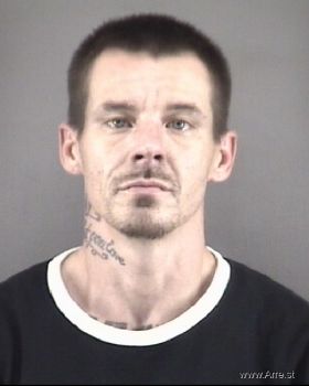 Travis Wayne Burns Mugshot