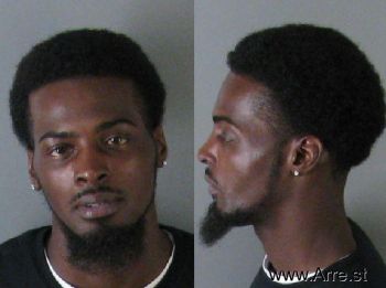 Travis Montario Reid Mugshot