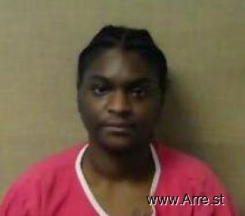 Tynasia K Smith Mugshot