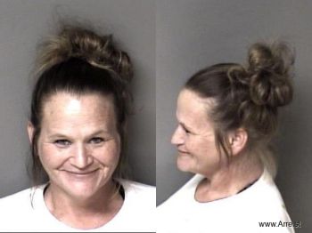 Vicky Denise Davis Mugshot