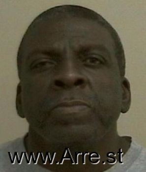 Wayne D Roberts Mugshot