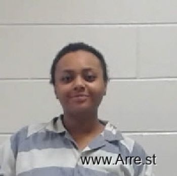 Yasmine  Smith Mugshot