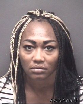 Yolanda Latrice Roundtree Mugshot