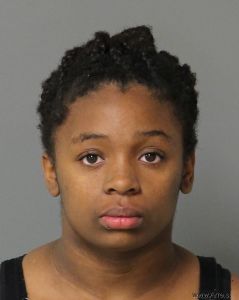 Deshonda Hinton Arrest Mugshot