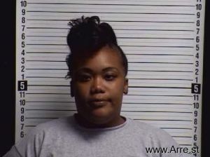 Lateshia Wallace Arrest Mugshot