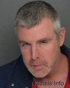 Michael Mcinnis  Arrest Mugshot