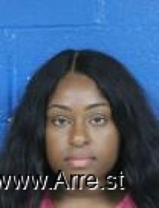 Shanice Richardson Arrest Mugshot