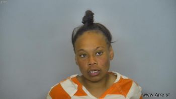 Roneasha Leanna Cross Mugshot