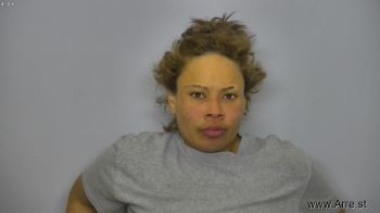 Roneasha Leanna Cross Mugshot