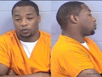 Deandre Lamont Brown Mugshot