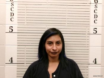 Myrannda A Ortiz-dimas Mugshot