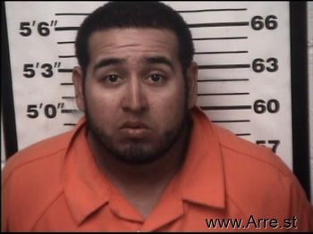 Raul  Reyes Mugshot