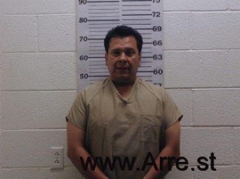 Rene  Flores Mugshot