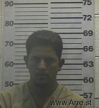 Roberto Hernandez Vega Mugshot