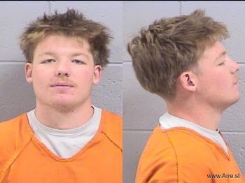 Ryan Dillyn Sharpe Mugshot