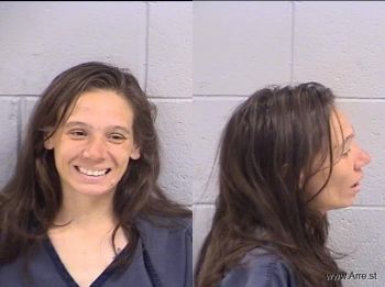 Tanacia Kylie Lierz Mugshot