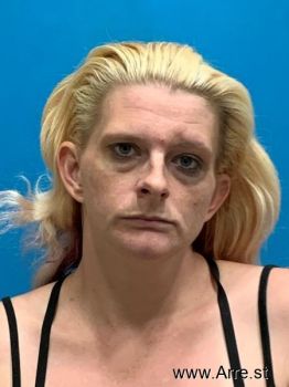 Crystal Dennille Fenn Mugshot