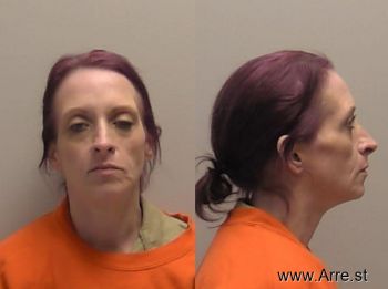 Kelly Marie Holt Mugshot