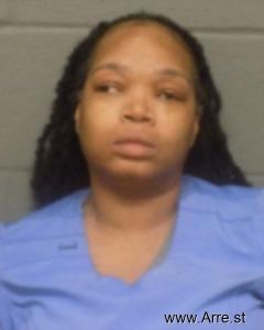 Iqueen Brown Arrest Mugshot