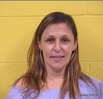 Amanda Jo Mayle Mugshot