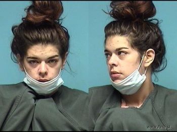 Amanda L Woods Mugshot