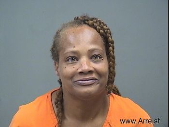 Angela R Perry Mugshot