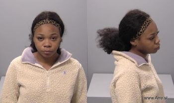 Ashlynn Niyonna Nichols Mugshot